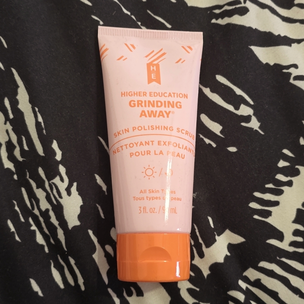 Higher Education Grinding Away Skin polishing scrub 3 fl oz